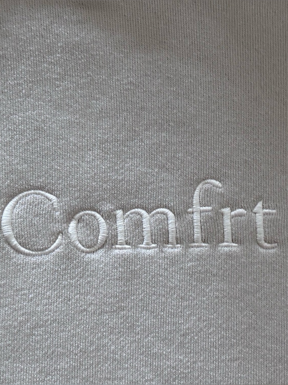 NWT Comfrt Signature Hoodie in Bone - Picture 4 of 10